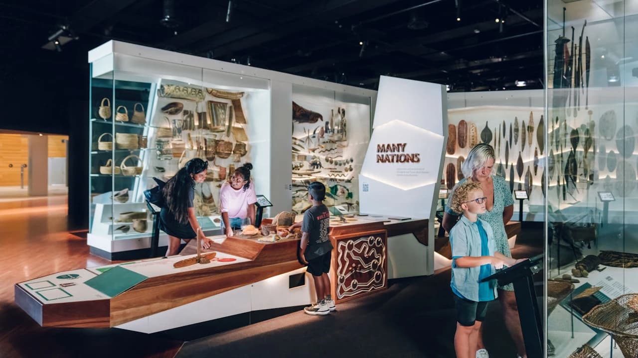 Melbourne Museum - image 8
