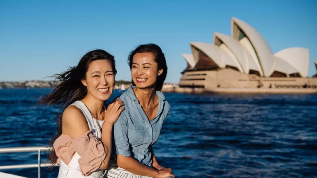 Sydney Harbour Express Sightseeing Cruise with Captain Cook Cruises - Photo 1