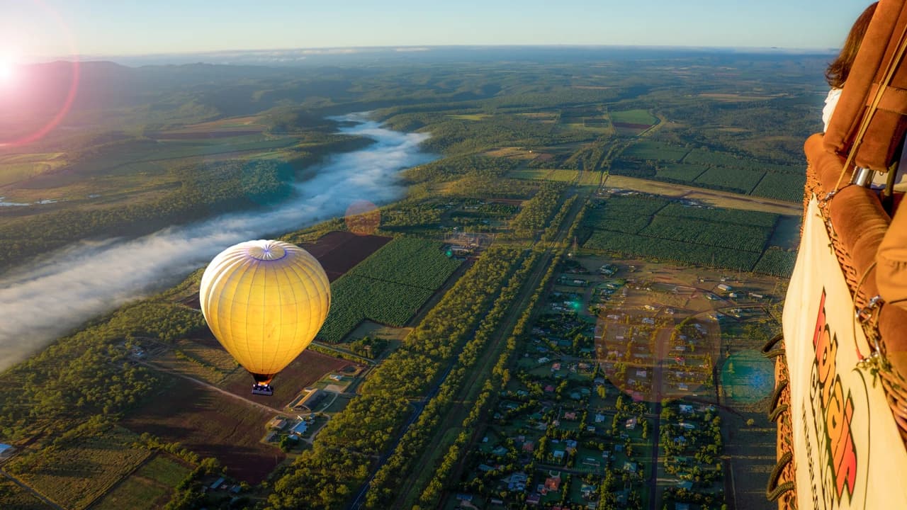Cairns Hot Air Balloon Flight with Sparkling Wine and Optional Round Trip Transfer - Photo 4