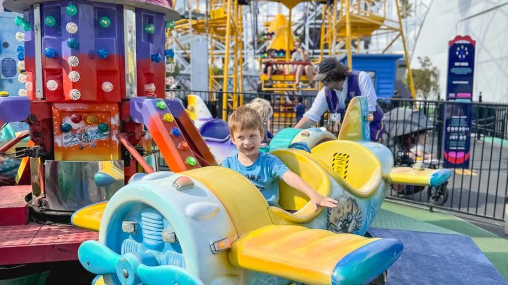 Luna Park Melbourne Ticket with Unlimited Rides - image 6