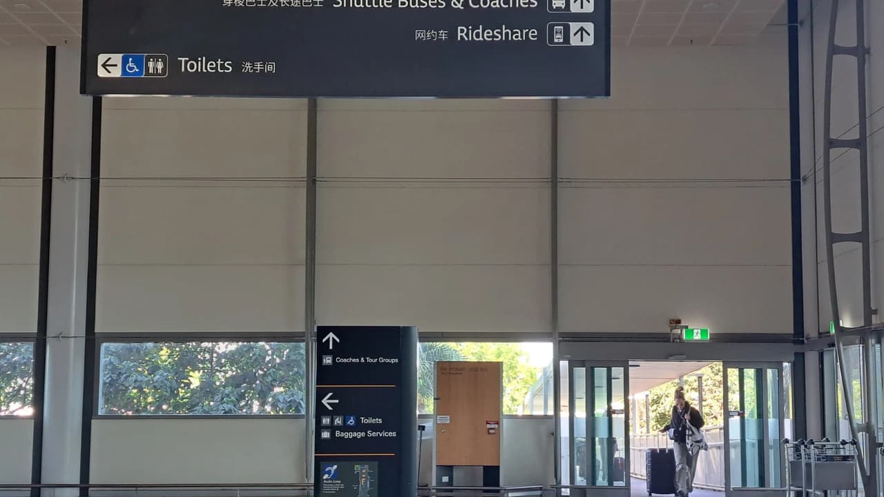 Shared Transfers between Brisbane International Airport and Brisbane City - Photo 2