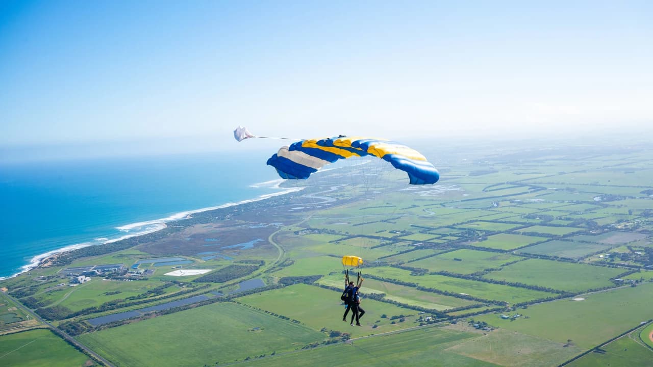 Tandem Skydiving Experience Great Ocean Road - Photo 2