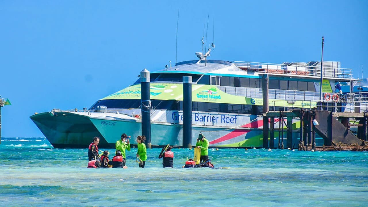 Green Island Reef Full-Day Cruise - Photo 4