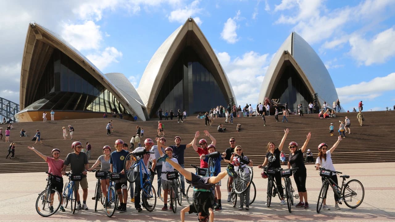 Sydney Harbour Bridge Cycling Tour with Lunch - Photo 4