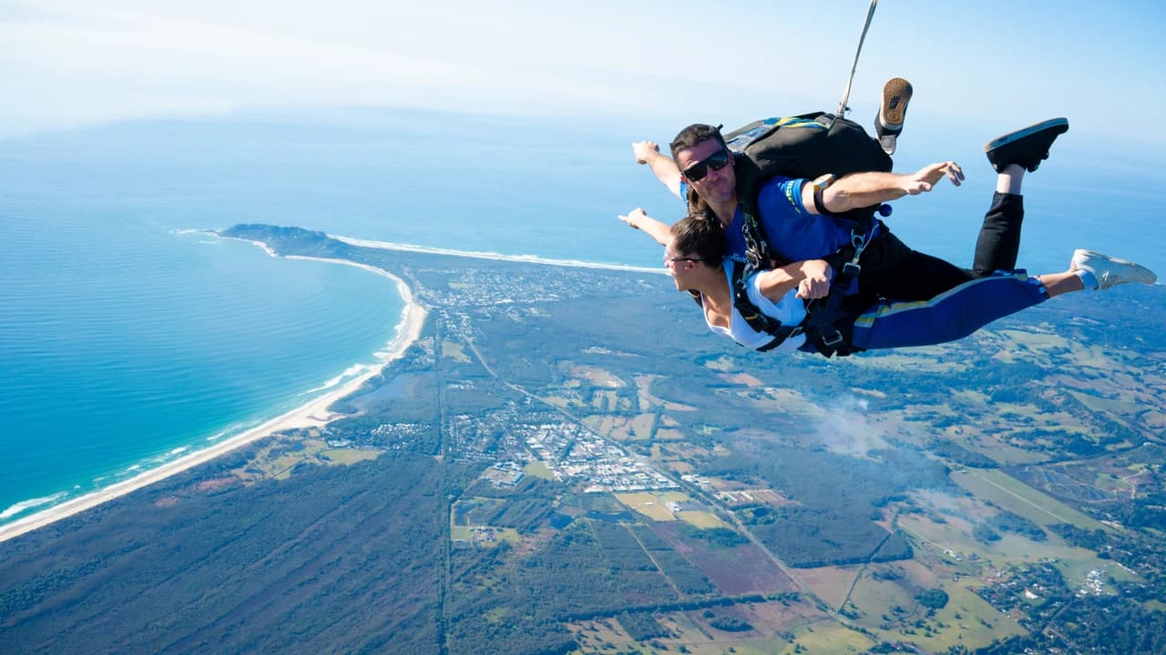 Tandem Skydiving Experience Byron Bay - Photo 2
