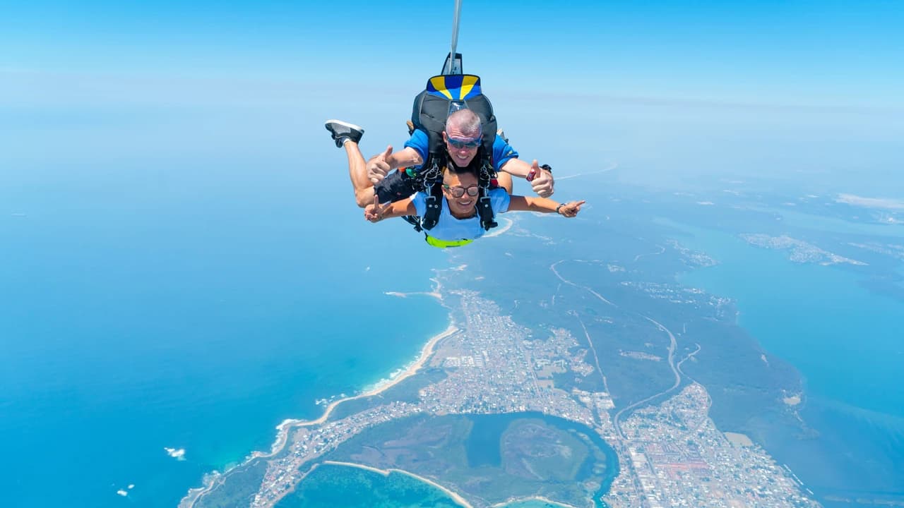 Tandem Skydiving Experience Newcastle Sydney - Photo 2