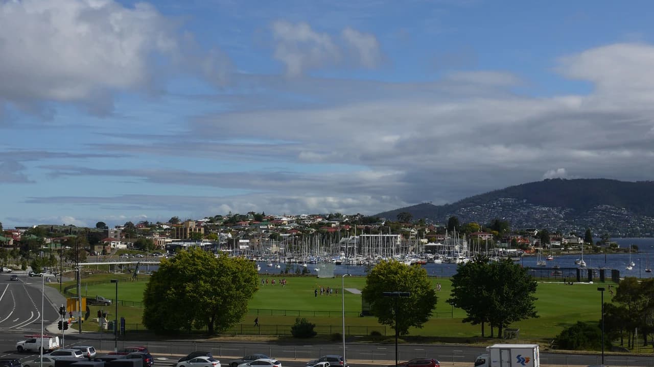 Hobart City Explorer Tour - image 7