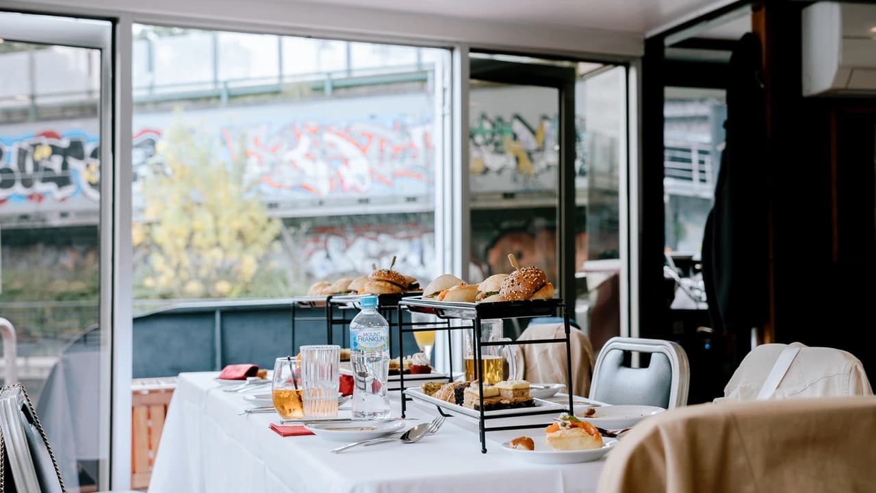 Spirit of Melbourne Bottomless Brunch Cruise on the Yarra River - image 6