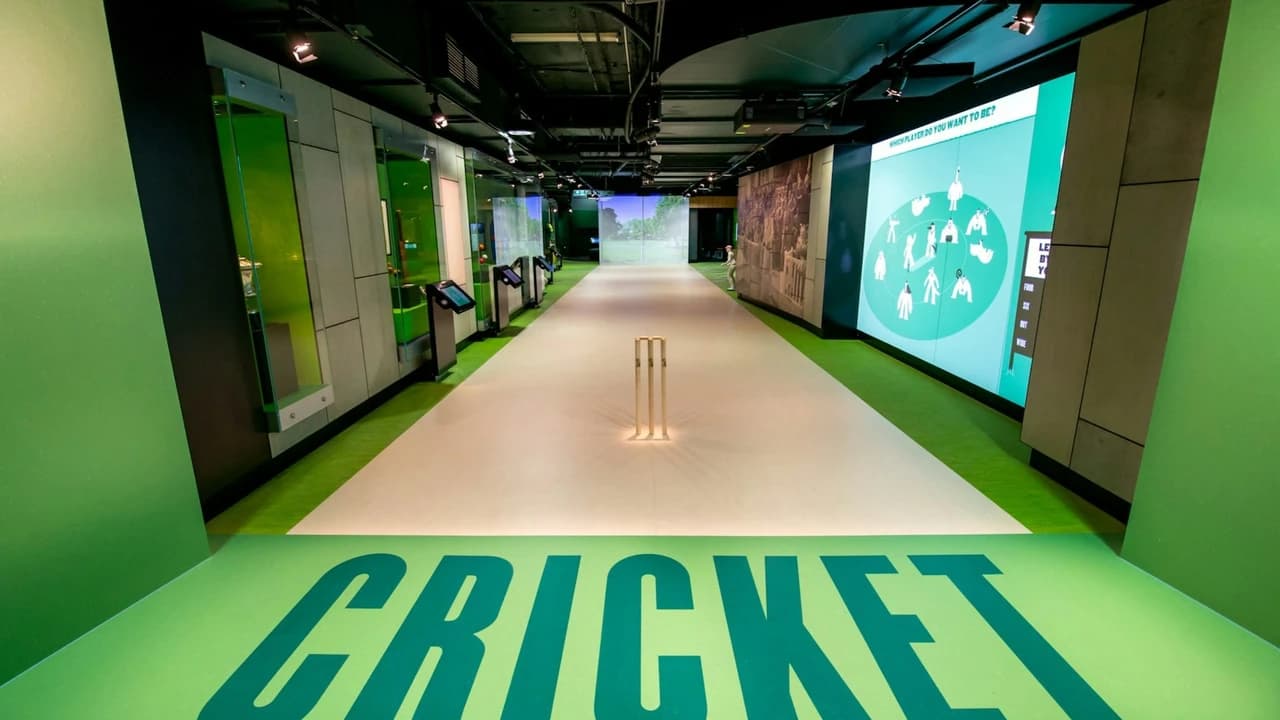 Melbourne Cricket Ground (MCG) Tour with Optional Museum Ticket - image 6