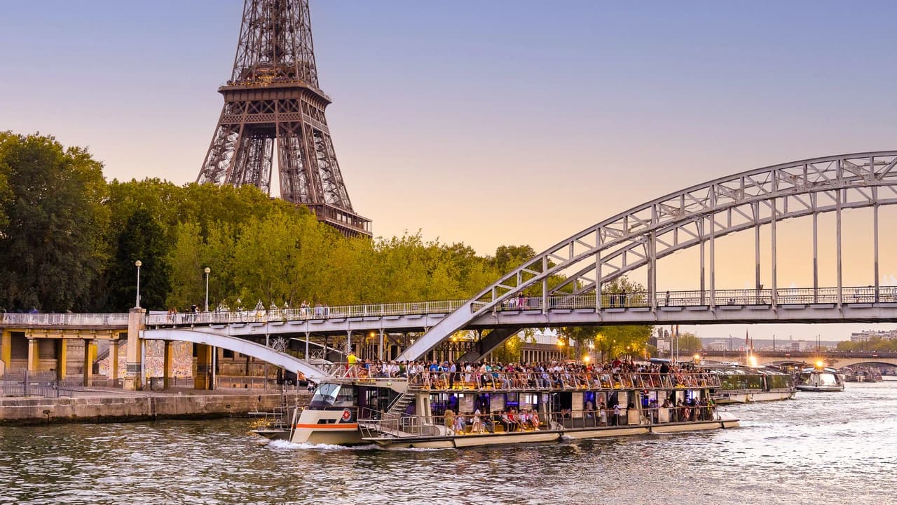 Seine River Cruise by Bateaux Parisiens – Departing from the Eiffel Tower - Photo 1