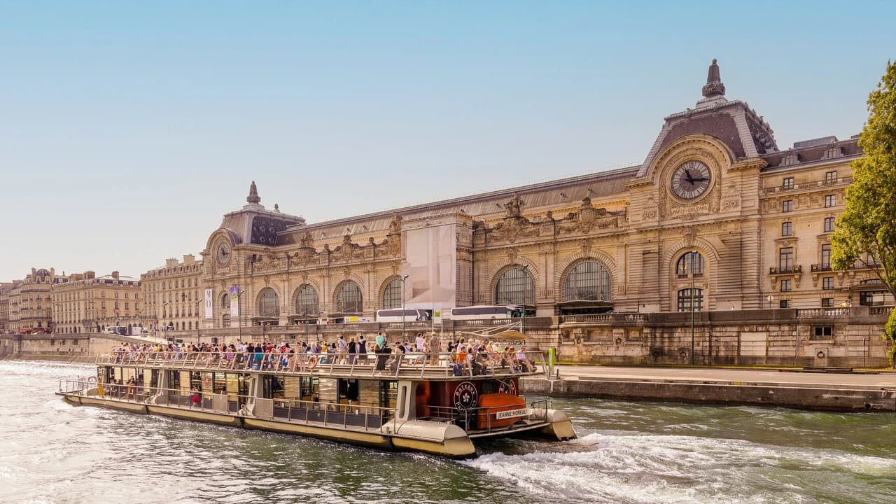 Seine River Cruise by Bateaux Parisiens – Departing from the Eiffel Tower - Photo 4
