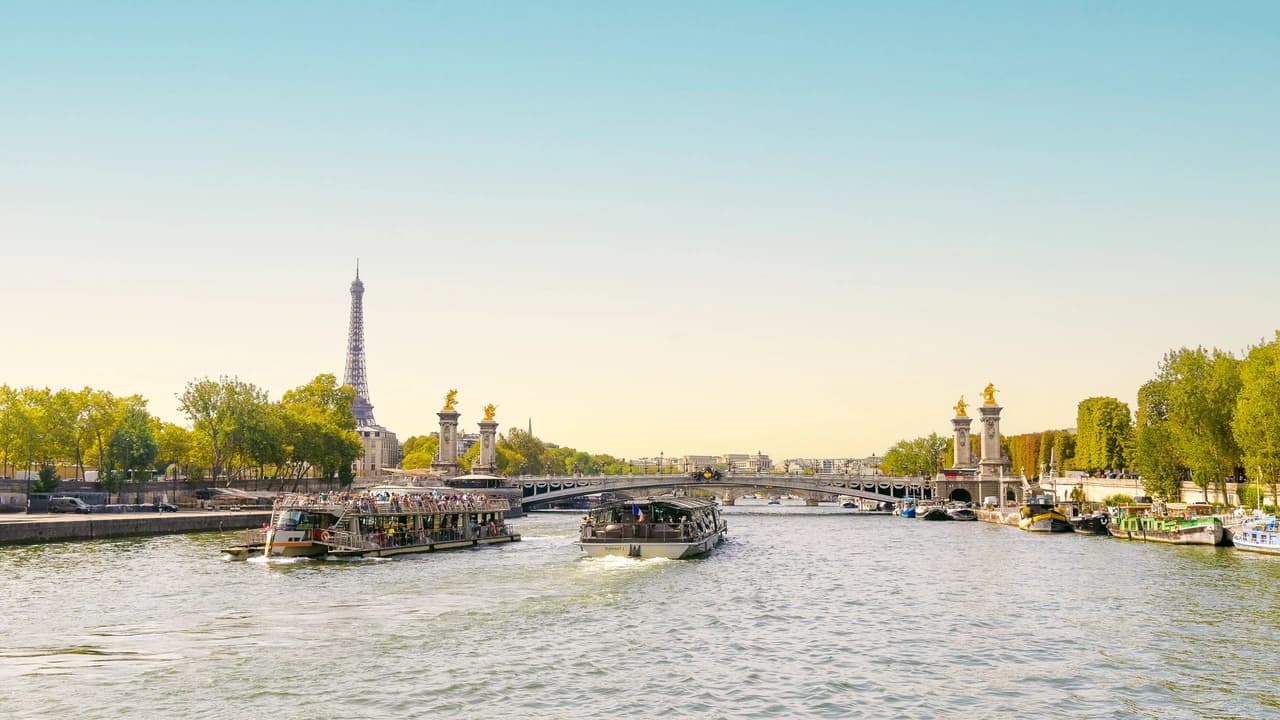 Seine River Cruise by Bateaux Parisiens – Departing from the Eiffel Tower - image 6