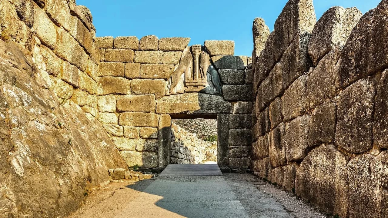 Mycenae Archaeological Site and Museum - image 7