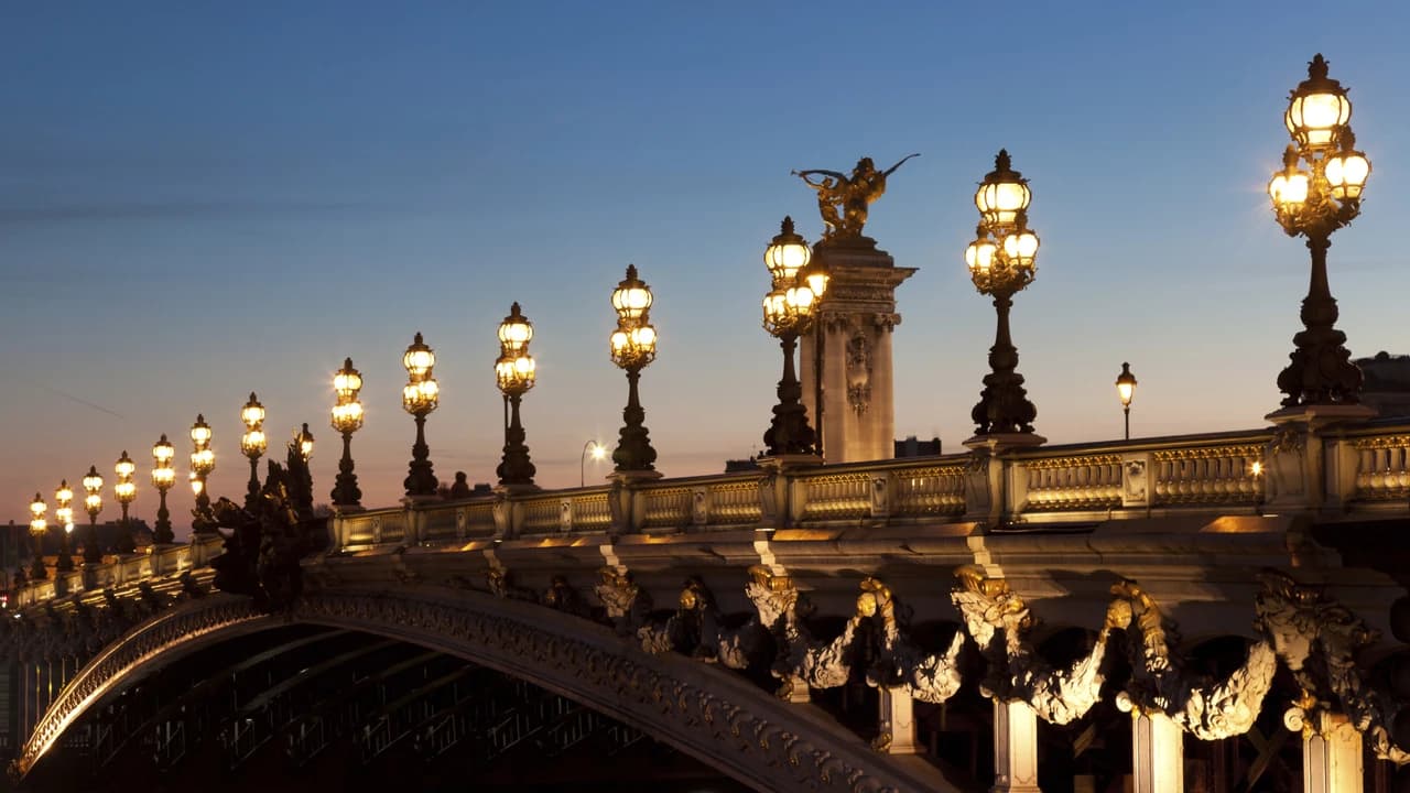 Paris Illuminations Night Bus Tour and Eiffel Tower Reserved Access - Photo 4
