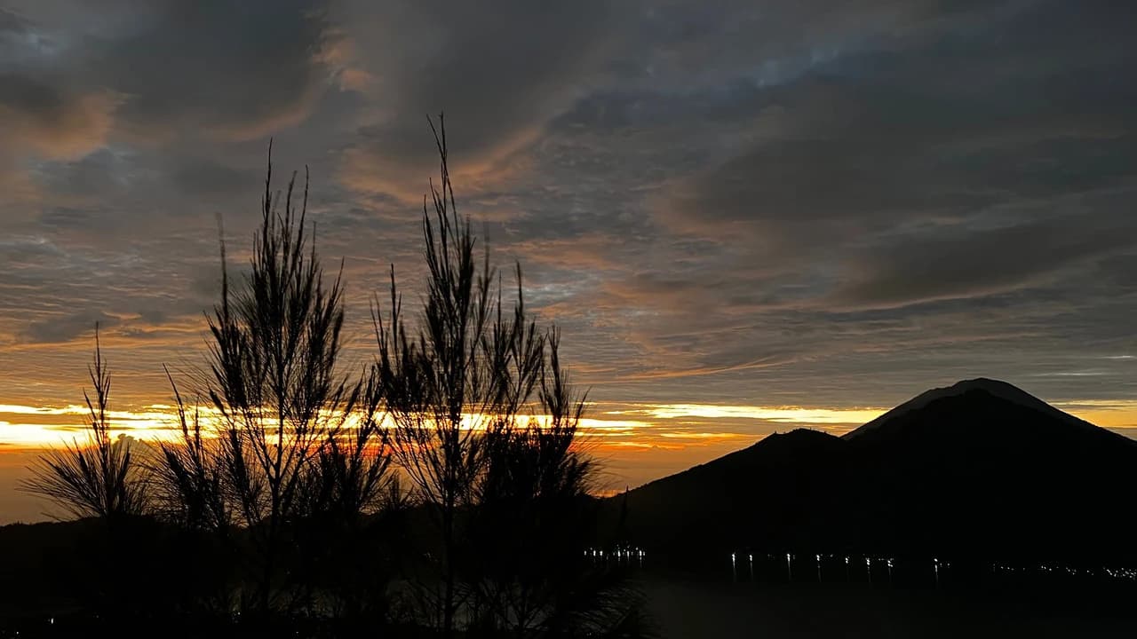 Mount Batur Sunrise Hike and Tibumana Waterfall Visit - Photo 2