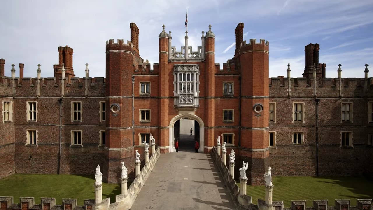 Hampton Court Palace Ticket - Photo 1