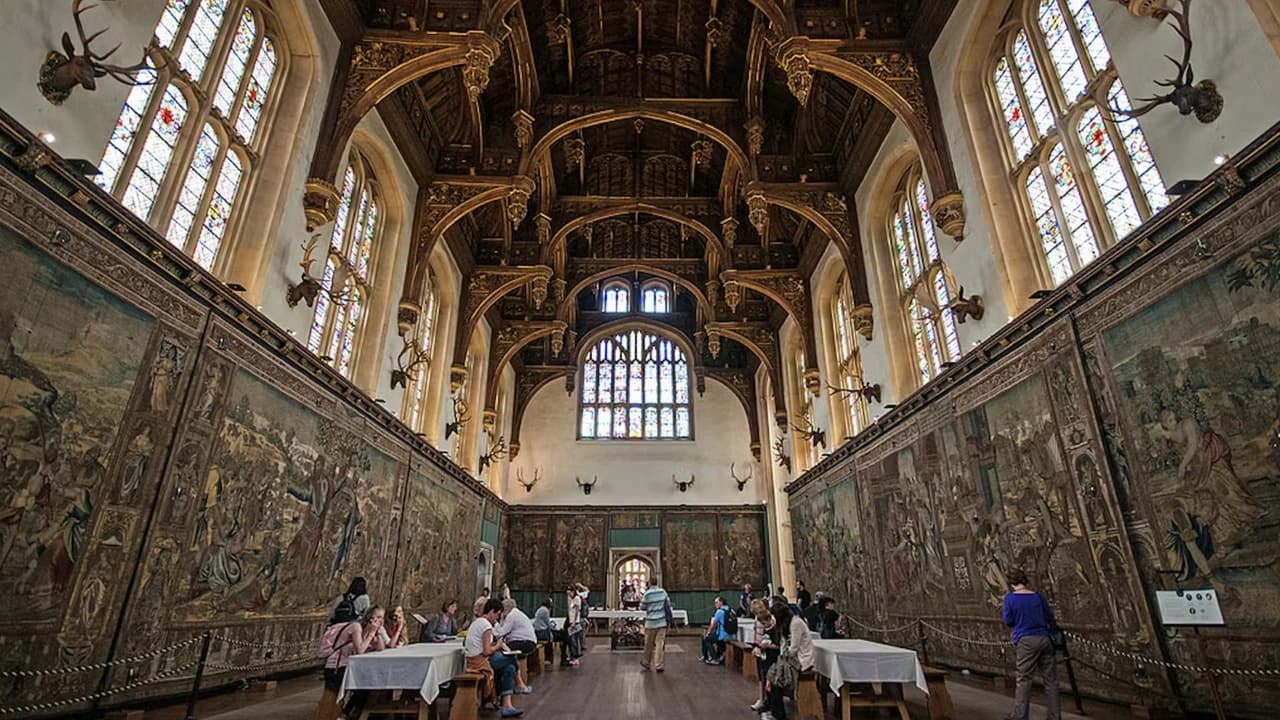 Hampton Court Palace Ticket - Photo 3