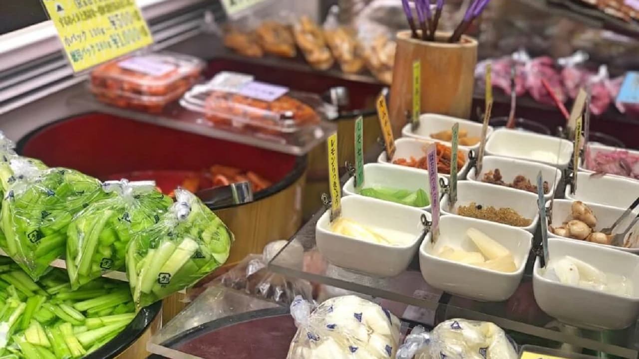 Tokyo Family Food Tour in Asakusa and Sensoji - Photo 4
