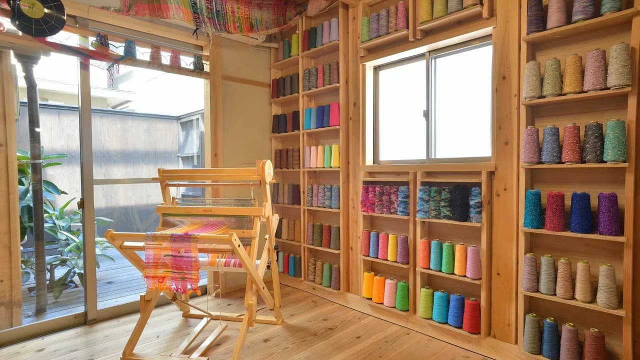 Weaving Experience at SAORI Toyosaki Nagaya - image 6