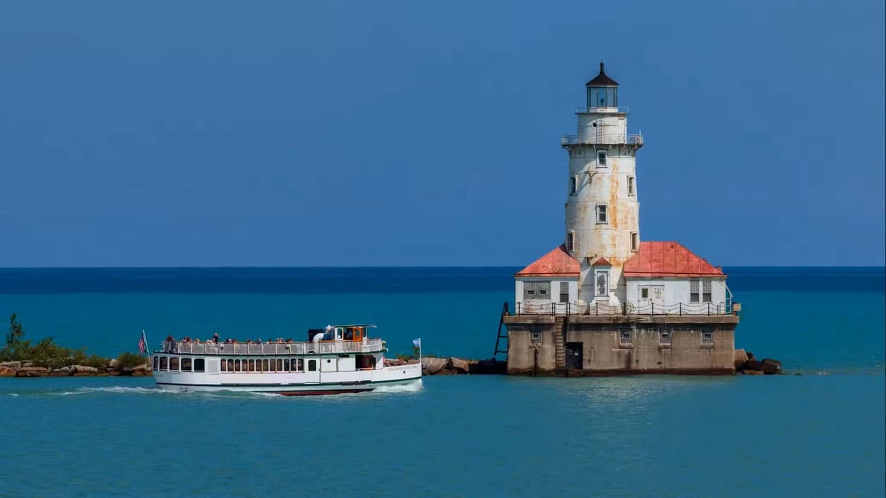 Lake Michigan and Chicago River Cruise Ticket - image 8