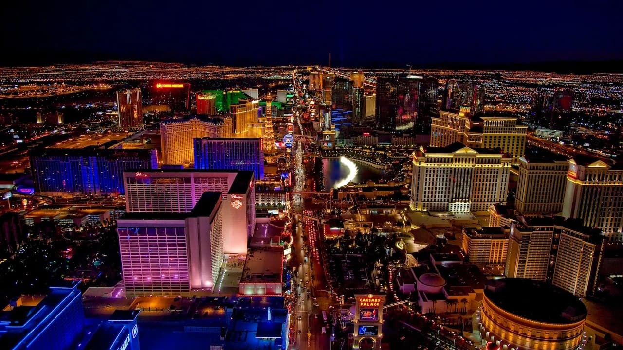 Las Vegas Strip Helicopter Night Flight - Photo 3