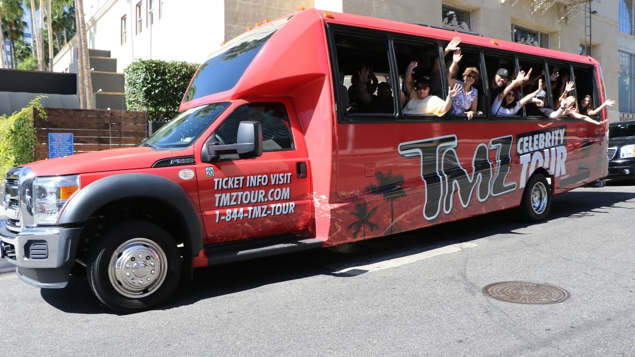 TMZ Celebrity Bus Tour - Photo 3