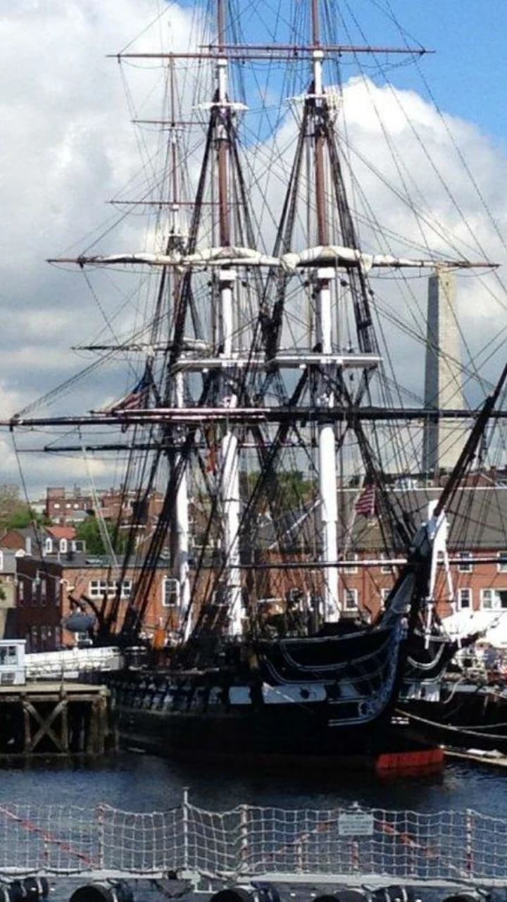 Boston Harbor: Historic Sightseeing Cruise - Photo 3