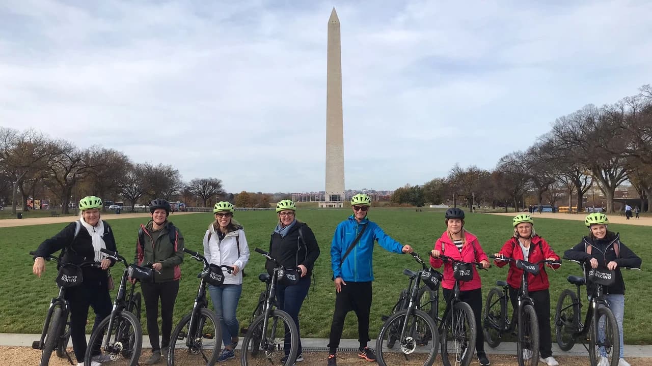 Washington DC Bike Rental at National Mall - Photo 1
