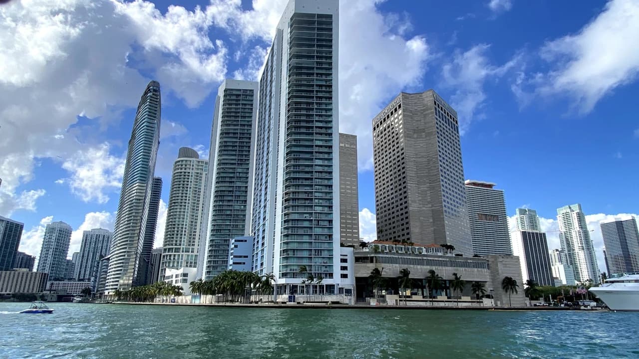 Water Taxi between Bayside Marketplace & South Beach - image 6