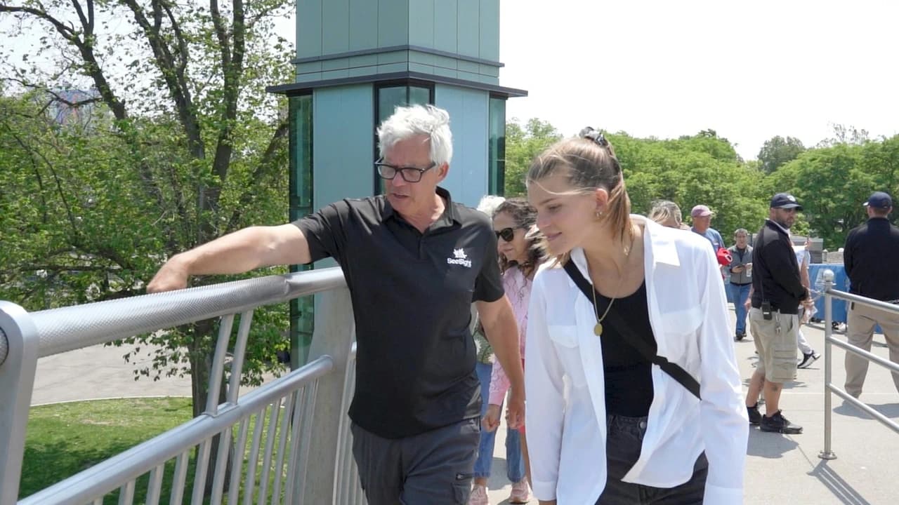 Niagara Falls US: Maid of the Mist Cruise + Cave of the Winds + Small Group Tour - image 6