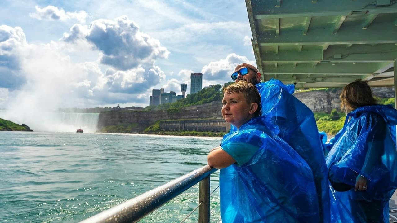 Niagara Falls US: Maid of the Mist Cruise + Cave of the Winds + Small Group Tour - image 8