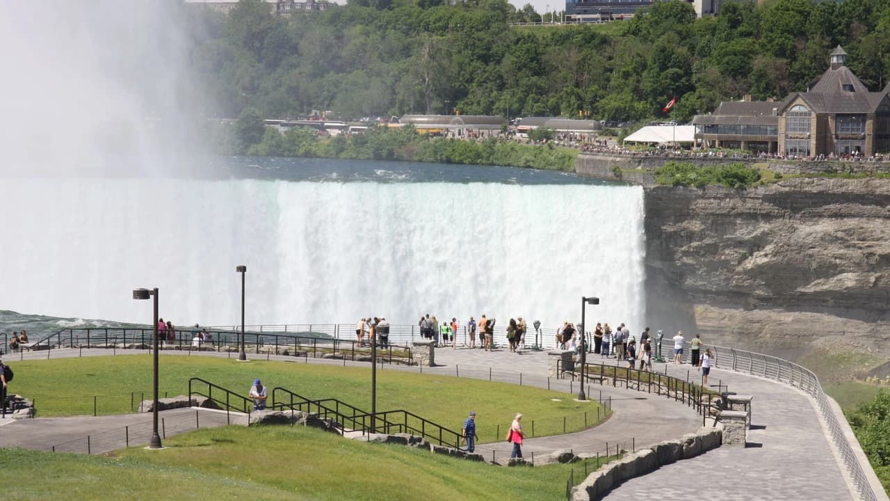 Niagara Falls, USA: Guided Tour & Optional Maid of the Mist - image 8