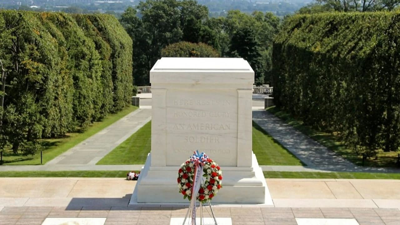 Private Walking Tour of Arlington National Cemetery - Photo 1