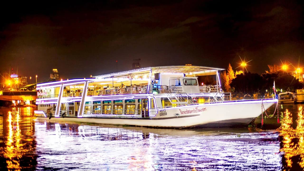 Chao Phraya Dinner Cruise aboard River Star Princess - Photo 4