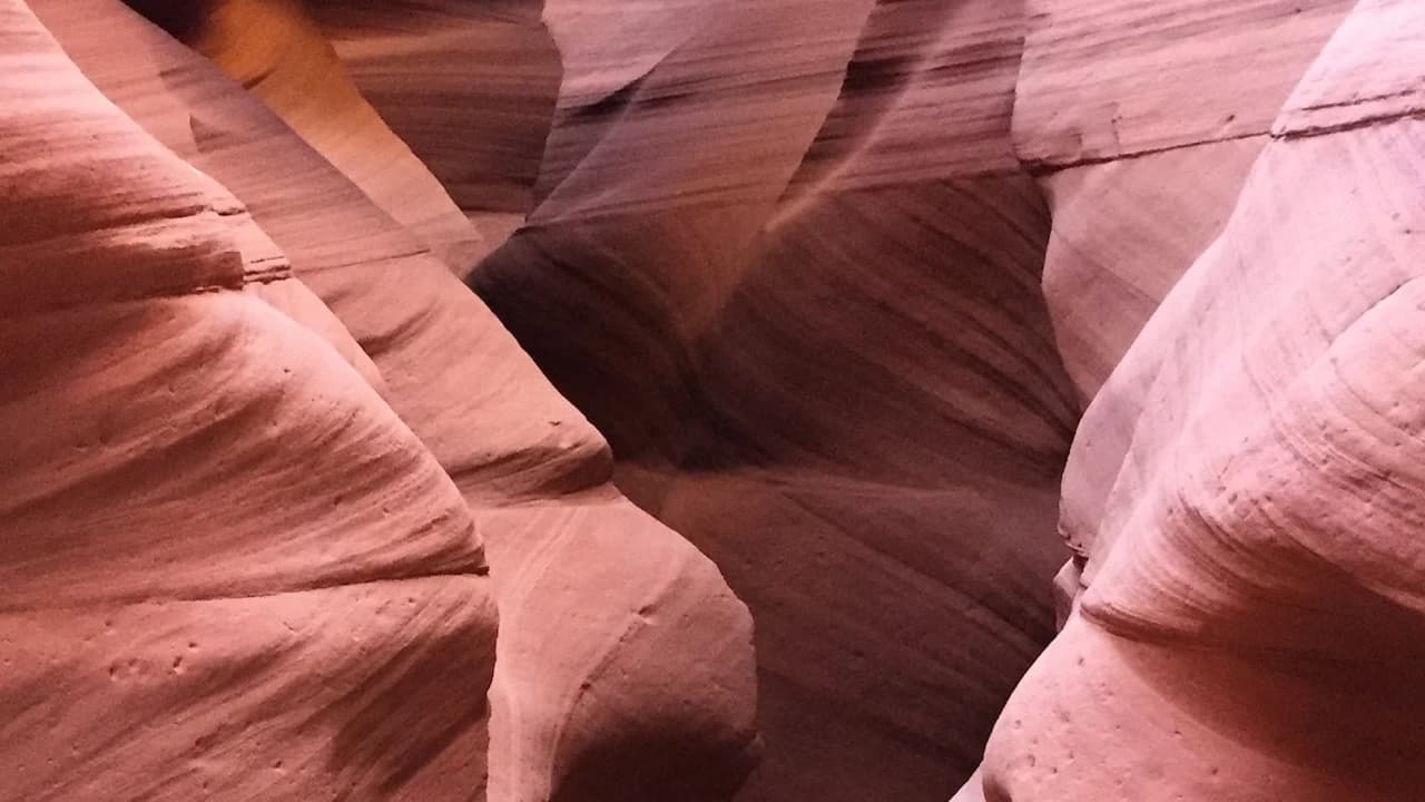 Antelope Canyon X and Horseshoe Bend Tour from Las Vegas - Photo 3