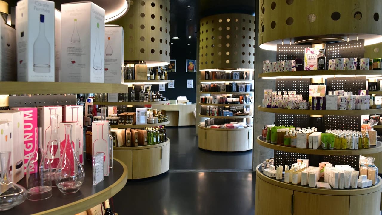 La Cite du Vin: Permanent Exhibition + Belvedere - image 7