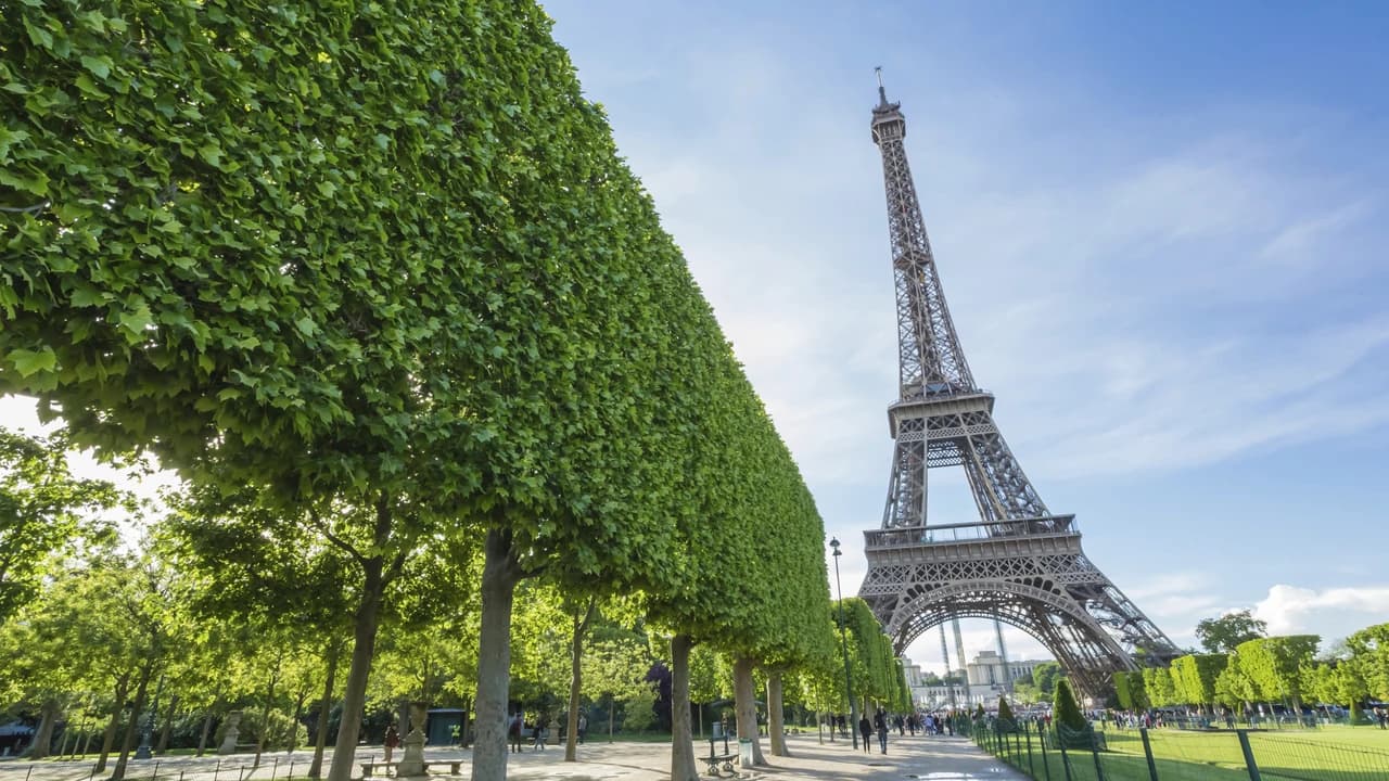 Paris Open-Top Bus Tour and Eiffel Tower Reserved Access - Photo 1
