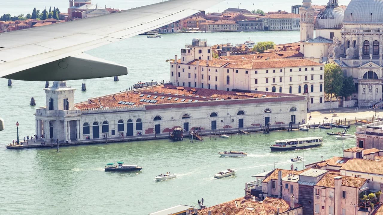 Venice Marco Polo Airport Alilaguna Waterbus Transfers - image 6