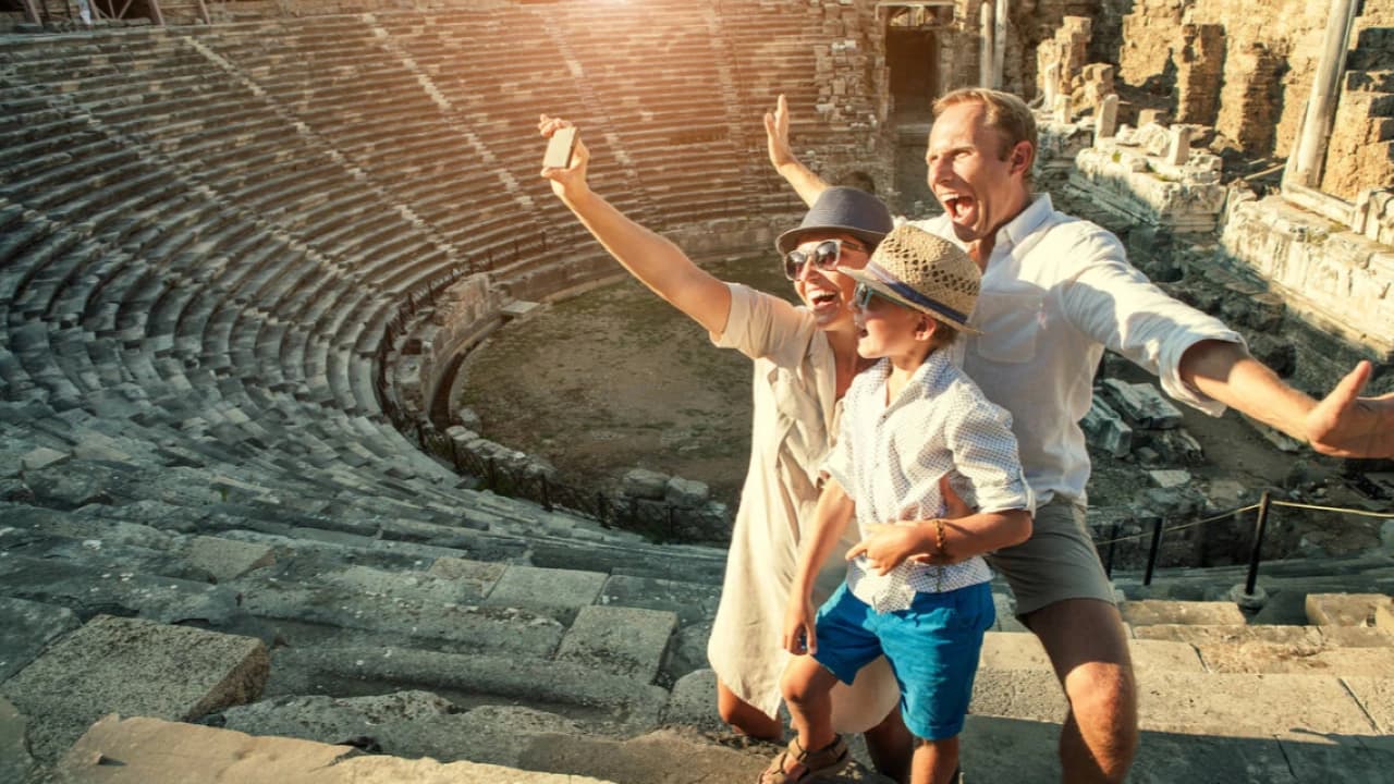 Colosseum Ticket and  Rome Hop-on Hop-off Bus Tour - City Sightseeing - image 6