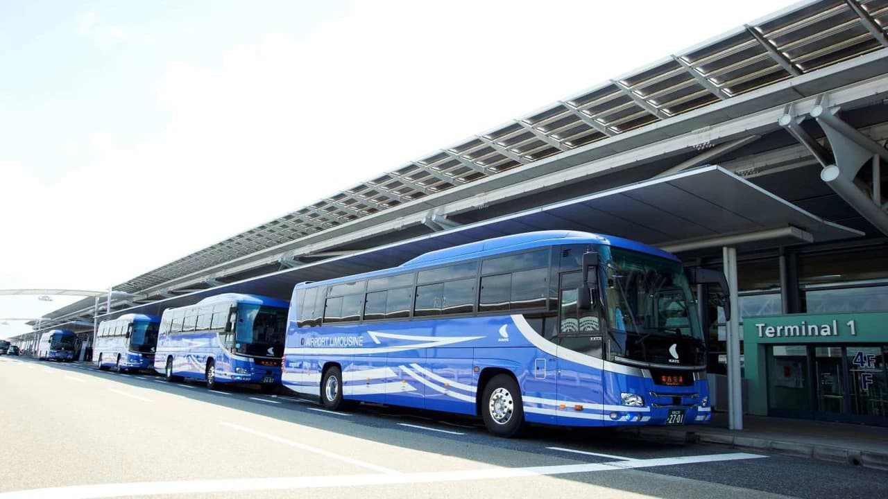 Kansai Limousine Bus - Kansai Airport to/from Namba OCAT/Kyoto/Tempozan/USJ - Photo 1
