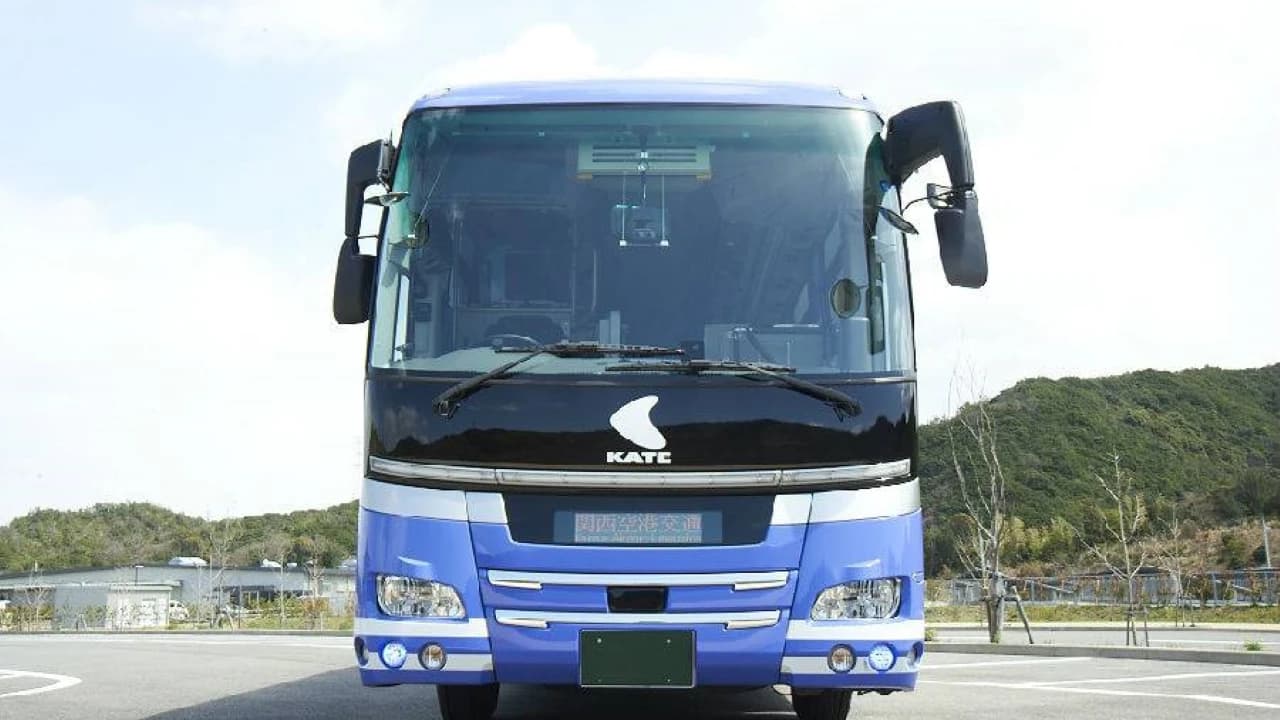 Kansai Limousine Bus - Kansai Airport to/from Osaka Umeda/Namba OCAT/Kyoto/Tempozan/USJ - image 8