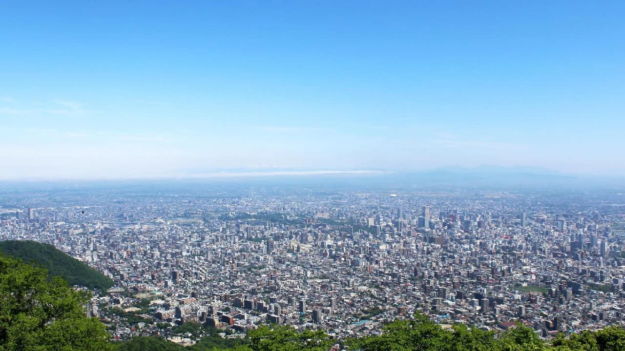 Sapporo Mount Moiwa Ropeway and Mini Cable Car - image 7