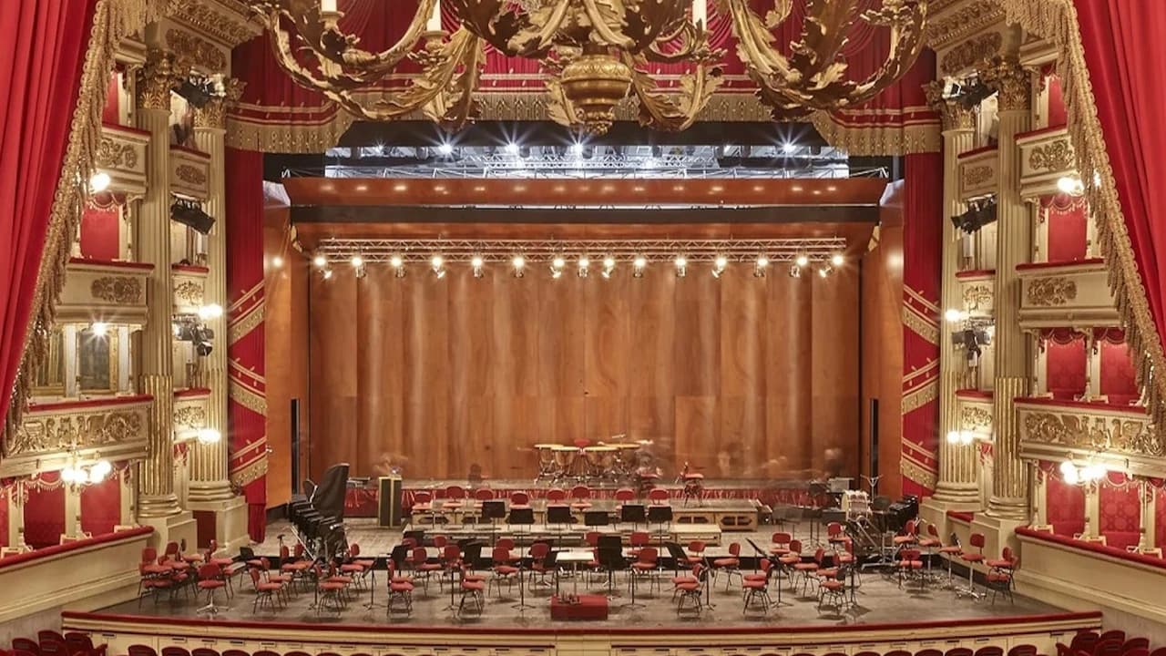 La Scala Theatre Guided Tour - image 6