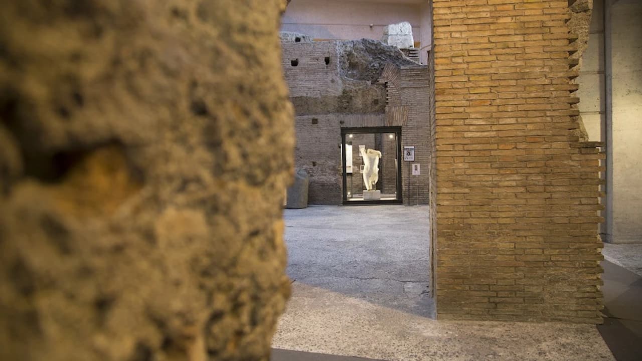 Piazza Navona Underground - Photo 4