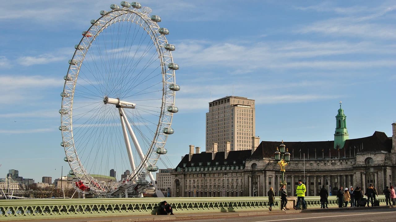 Full Day London with Changing of the Guard, Thames River Cruise and London Eye - Photo 1