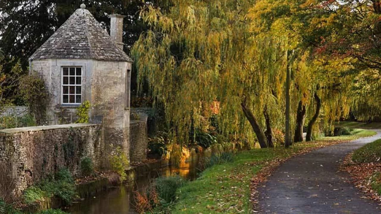 Cotswolds Village Tour with Lunch - image 8