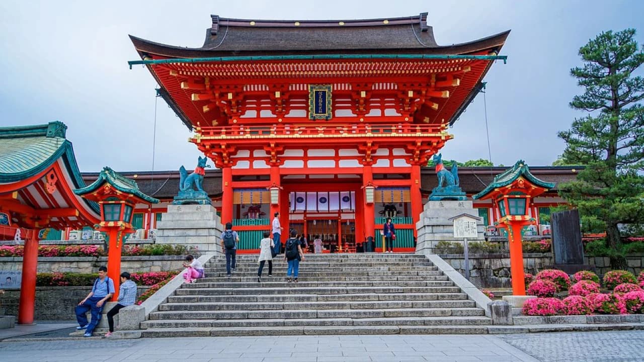 Kyoto Full-Day Tour: Nijo Castle, Kinkaku-ji,  Fushimi Inari Taisha, Kiyomizu-dera Temple - Photo 2