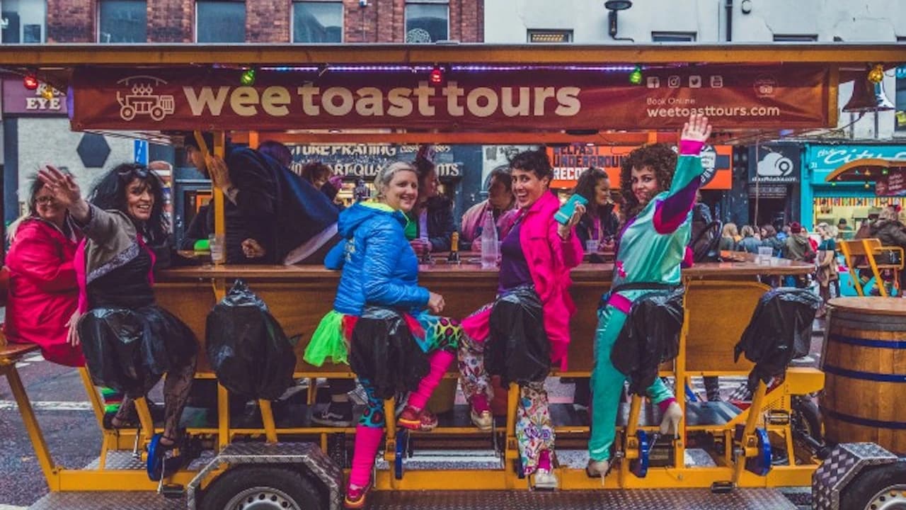 Original Beer and Prosecco London Bike Tour by Wee Toast Tours - Photo 1