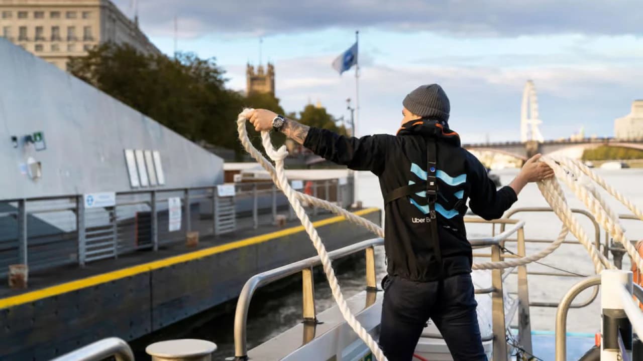 River Thames Uber Boat Ride with London Cable Car Ticket - Photo 5