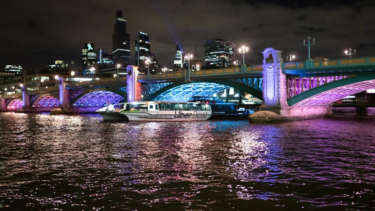 River Thames Sightseeing Hop-on Hop-off Boat Unlimited Pass by Uber Boat Thames Clippers - Photo 2
